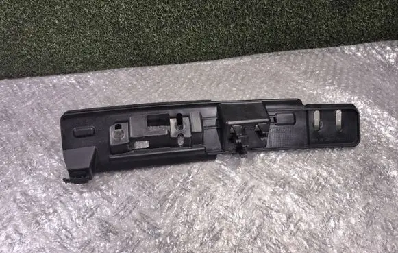 Porsche Cayenne (92A) Tailgate trunk handle 7P5827129A