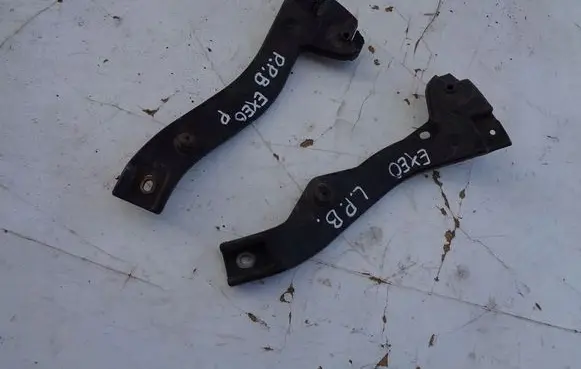 Seat Exeo (3R) Front bumper mounting bracket
