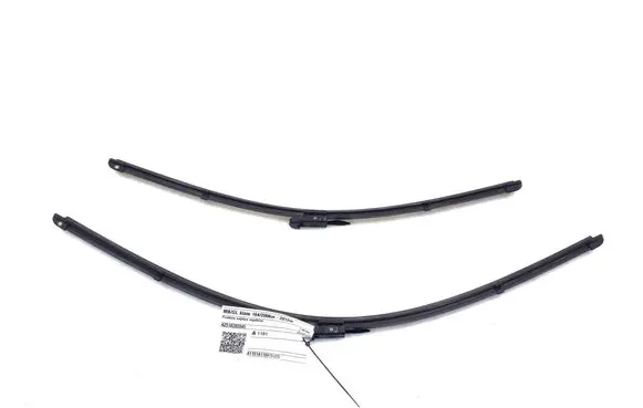 Mercedes-Benz GL X164 Front wiper blade arm A2518200845