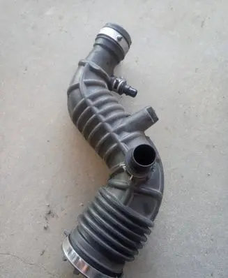 Nissan Qashqai Air intake hose/pipe