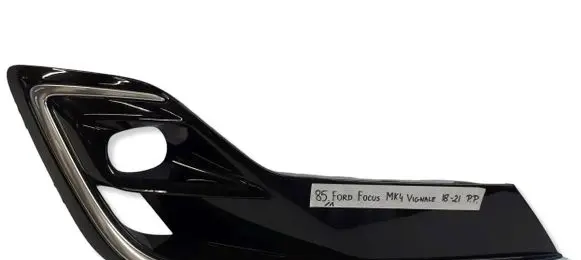 Ford Focus Front bumper lower grill JX7B15A298V