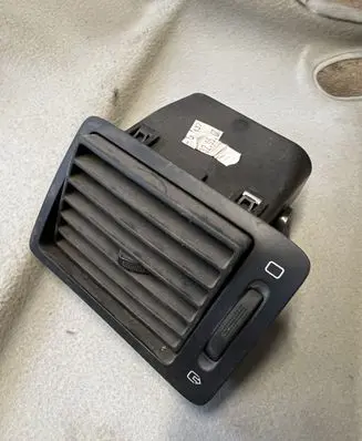Fiat Scudo Dashboard side air vent grill/cover trim 9634498977