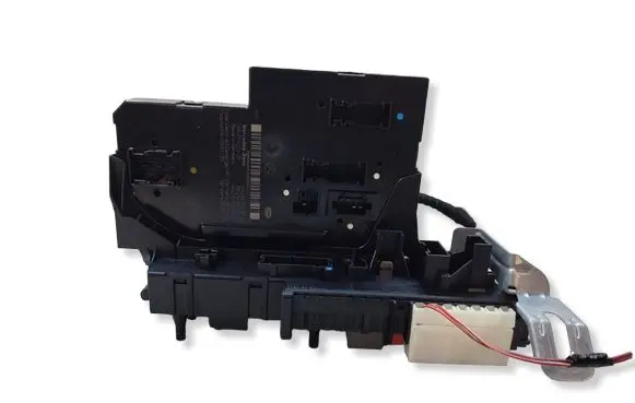 Mercedes-Benz E C207 W207 SAM control unit A2129009622