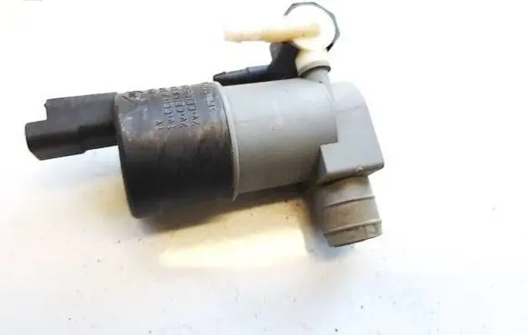 Nissan Qashqai Windscreen/windshield washer pump 9641553880 9641553980