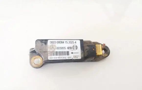 Mercedes-Benz C W203 Airbag deployment crash/impact sensor 0018204426 00030008415