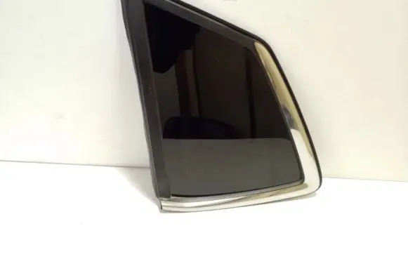 Skoda Kamiq Rear side window 658845297