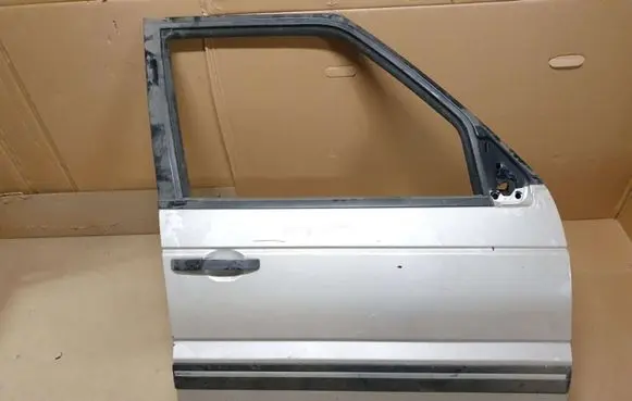 Land Rover Range Rover P38A Front door