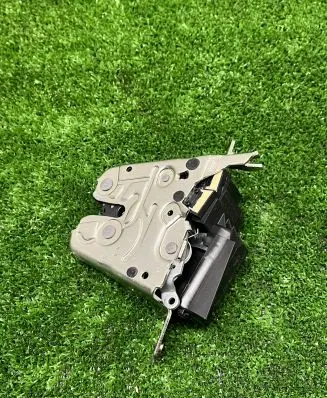 Mercedes-Benz GLE W167 Loading door lock A0997400600 331120