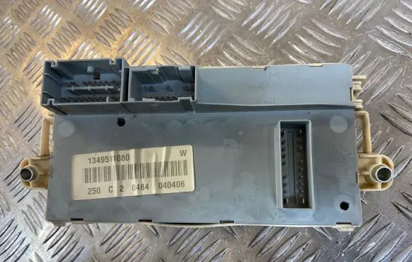 Peugeot Boxer Fuse module 1349511080 040406 250C20484