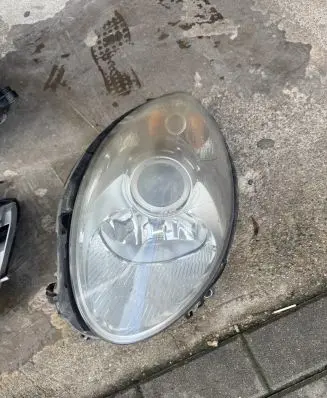 Mercedes-Benz R W251 Headlight/headlamp