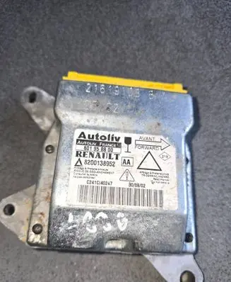 Renault Laguna II Airbag control unit/module 8200138952 21819108 601958800