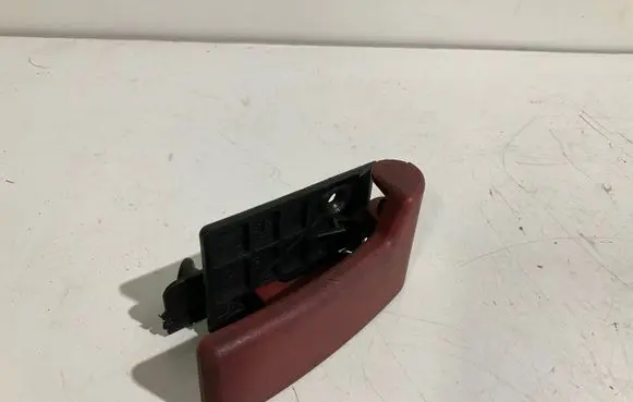 Engine bonnet (hood) release handle