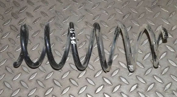 BMW 5 G30 G31 Front coil spring