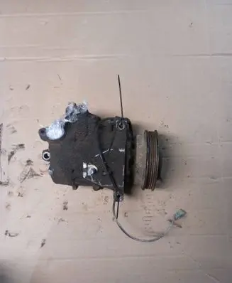 Skoda Superb B5 (3U) Air conditioning (A/C) compressor (pump) 8D0260805J