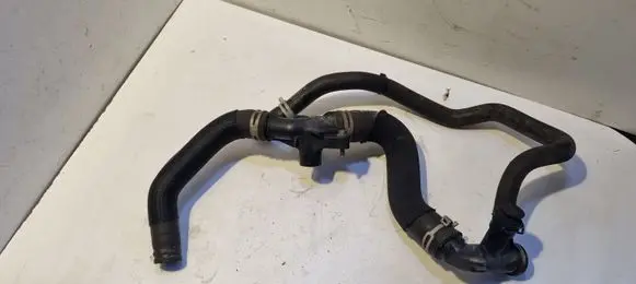 Ford Focus Engine coolant pipe/hose 9804208680