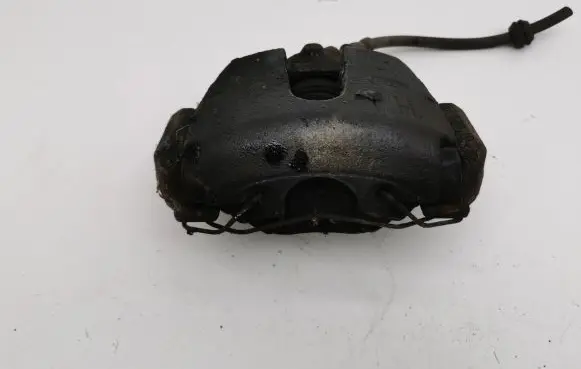 Volvo V50 Front brake caliper