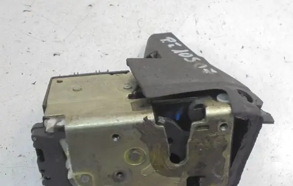 Ford Fiesta Rear door lock 2S6AA26412B