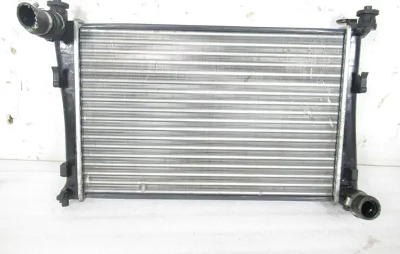 Mazda 2 Coolant radiator