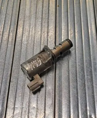 Ford Fiesta Camshaft position sensor CN1G6L713AC