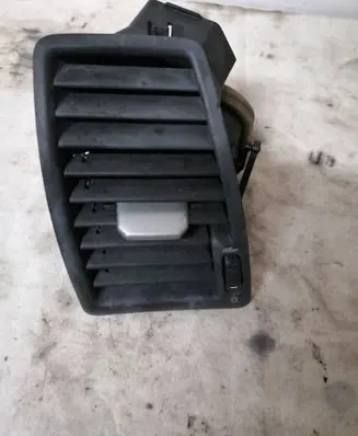 Volvo XC90 Dashboard side air vent grill/cover trim 3409398