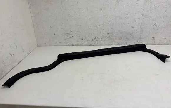 Volvo S70 V70 V70 XC Front sill trim cover 6800939