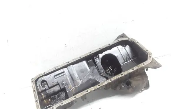 BMW 5 E39 Oil sump 17409179