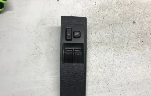 Toyota Corolla Verso AR10 Electric window control switch 848200F040 37075C342C04 742320F020