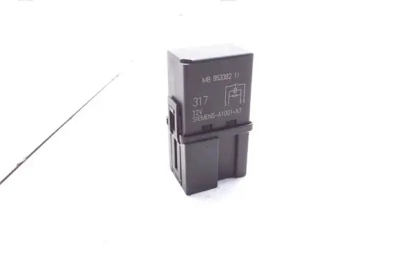 Volvo S40, V40 Other relay MB953382 A1001X7