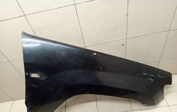 Jeep Grand Cherokee (WK) Fender