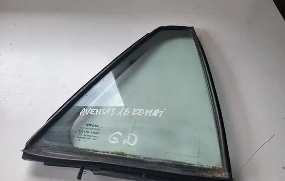 Toyota Avensis T270 Rear vent window glass 