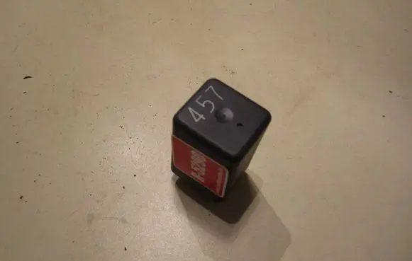 Glow plug pre-heat relay