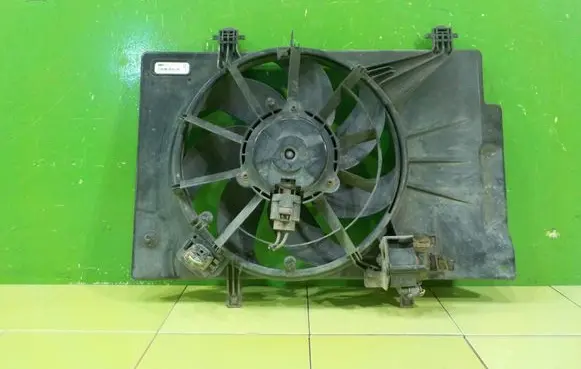 Ford Fiesta Fan set C1B18C607AE XP25