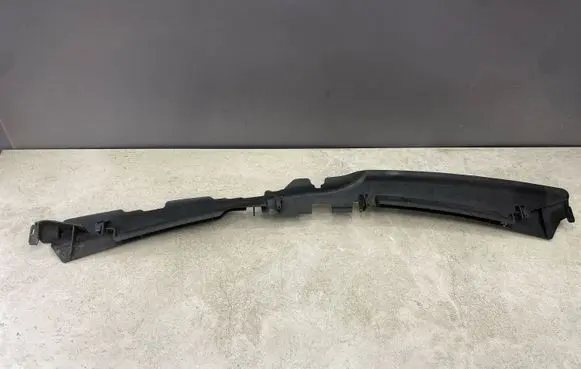 Top upper radiator support slam panel