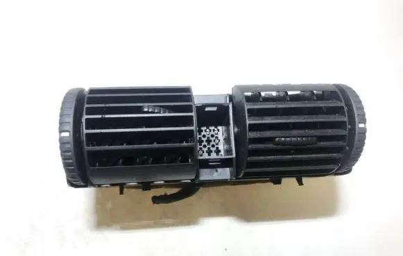 Opel Astra G Dash center air vent grill 90560344
