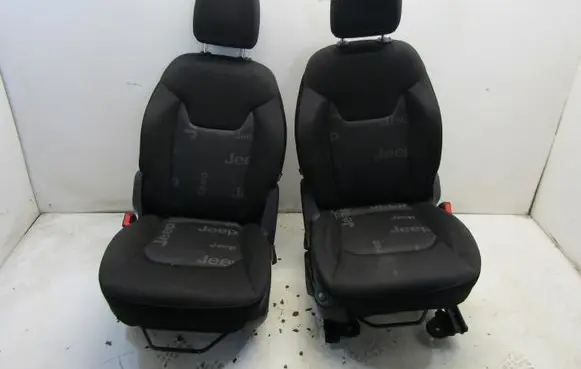 Jeep Renegade Front passenger seat KRIS235789
