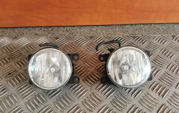 Renault Captur Front fog light 261500097R