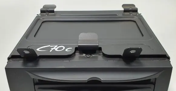 Volvo C70 Radio/CD/DVD/GPS head unit 30752869-1