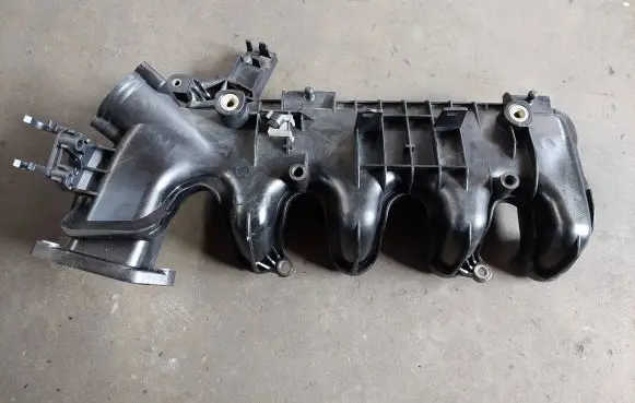 Ford Fiesta Intake manifold 9684941780 993390