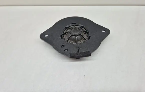 Audi A4 S4 B8 8K Panel speaker 8T0035399A