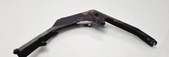Mercedes-Benz C W203 Engine mounting bracket A6110981929