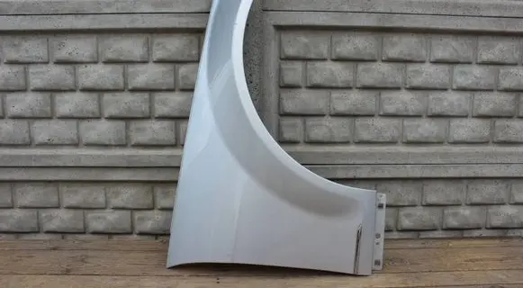 Mercedes-Benz C W204 Fender A2048811001