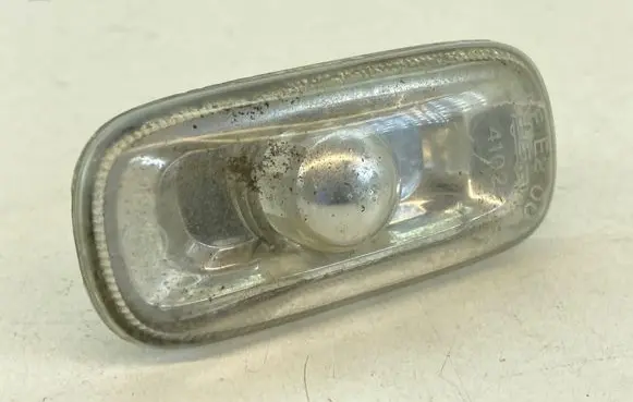 Audi A6 S6 C6 4F Front fender indicator light 8E0949127 E400