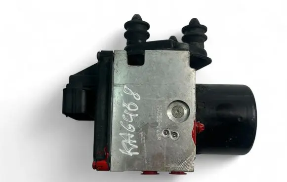 Volkswagen PASSAT B6 ABS Pump 3C0614095