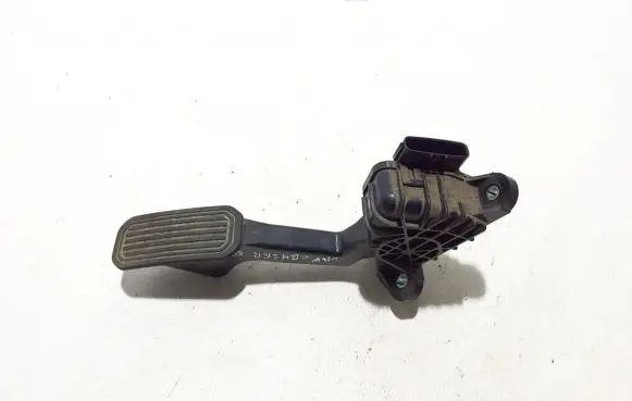 Toyota Land Cruiser (J120) Accelerator throttle pedal 7812060350