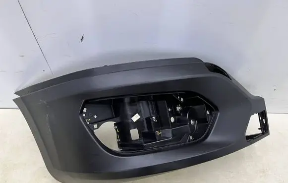 Iveco Daily 6th gen Front bumper corner part panel trim 105802315894EZ