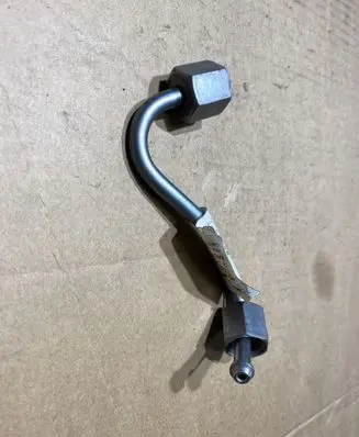 Mercedes-Benz Sprinter W906 Fuel injector supply line/pipe A6510702533 6510702533