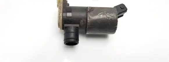 Ford Focus Windscreen/windshield washer pump 93BB17K624BA