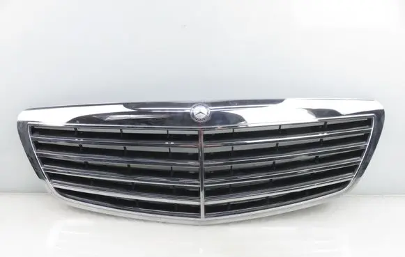 Mercedes-Benz S W221 Front grill 2218800083