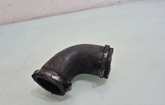 Land Rover Freelander Intercooler hose/pipe 