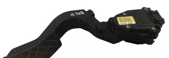 Audi A6 S6 C5 4B Accelerator throttle pedal 8D1723523H